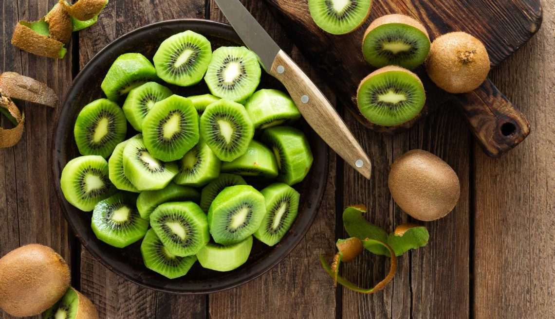 10 Incredible Health Benefits of Kiwi Fruit